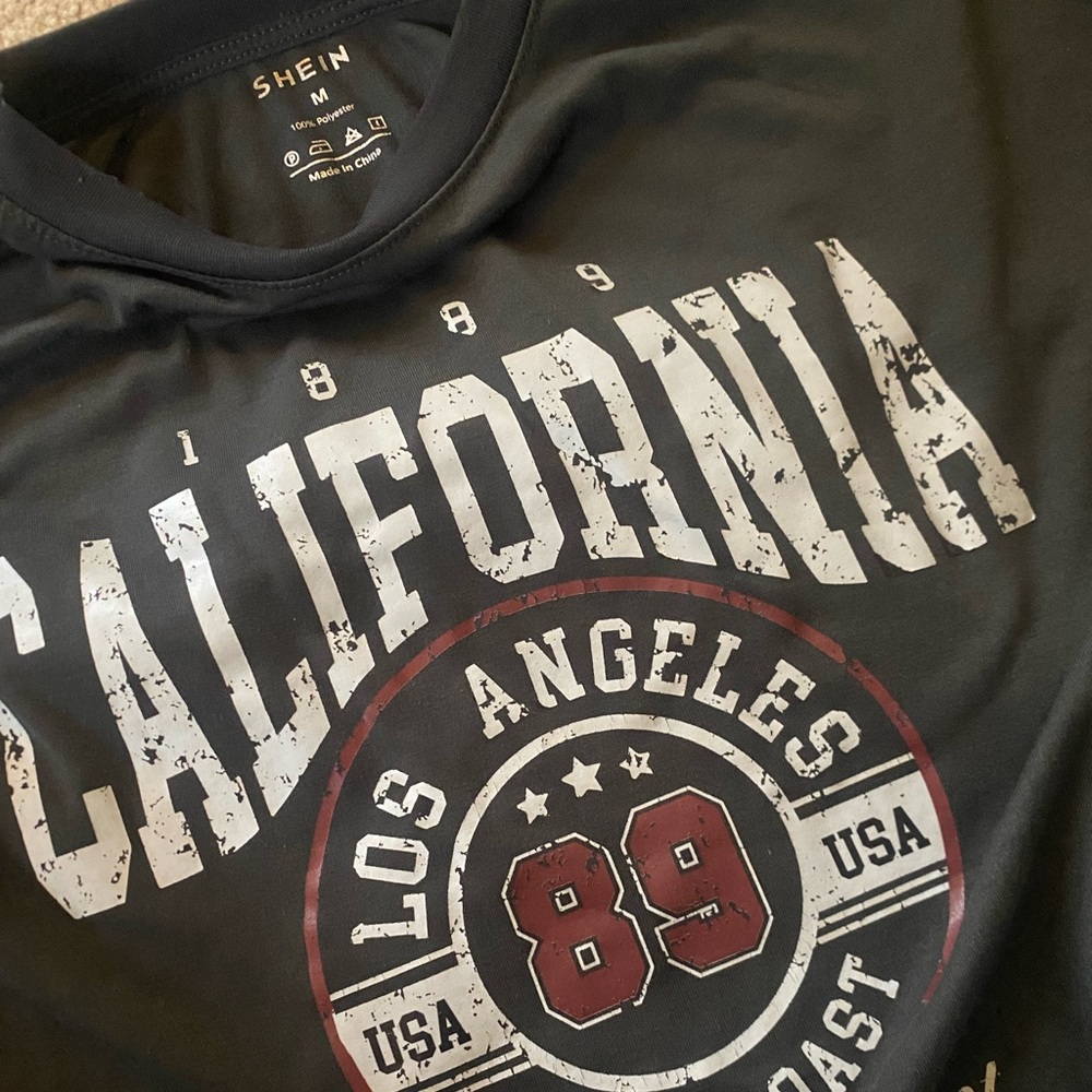 1889 CALI TEE: size m
